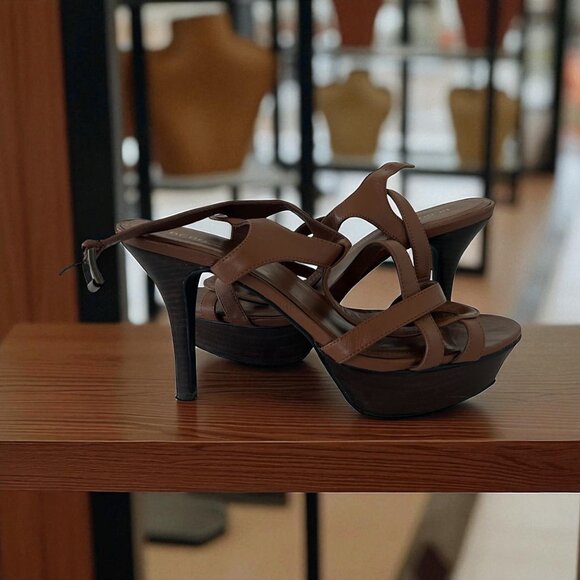 BCBGENERATION Brown Platform Sandals Heels Size 9.5 - Picture 1 of 7